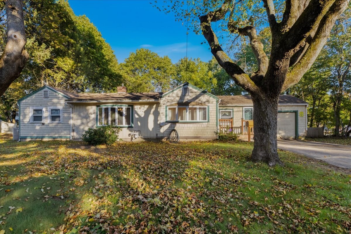 3-bed Single Family at 11 Lackey St, Haverhill
