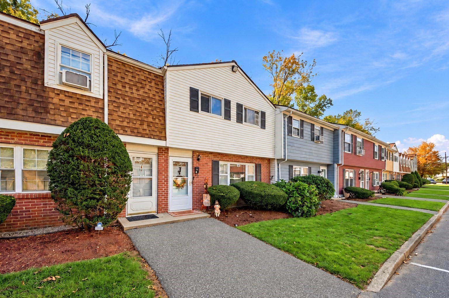 2-bed Condo at 17 Orchard Ave # J, Haverhill