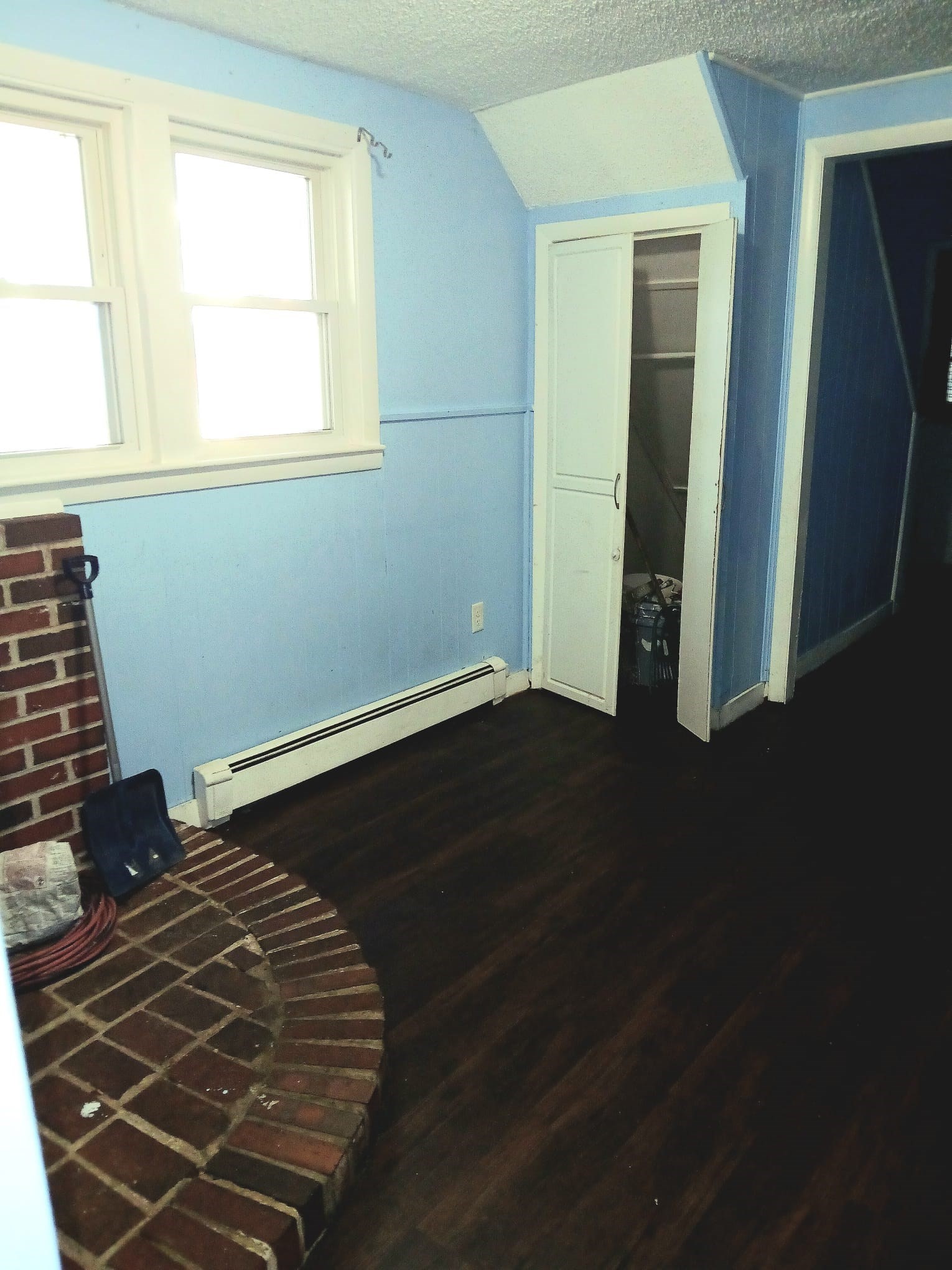 5-bed Single Family at 76 Fremont St, Lowell