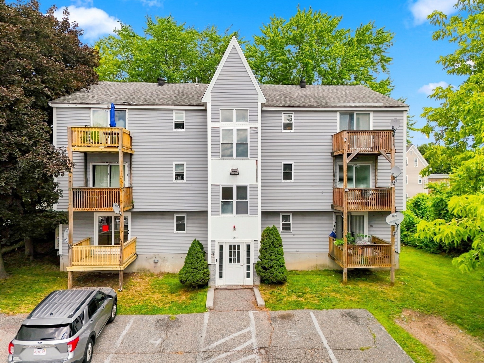3-bed Condo at 28 Ware St # 1, Lowell