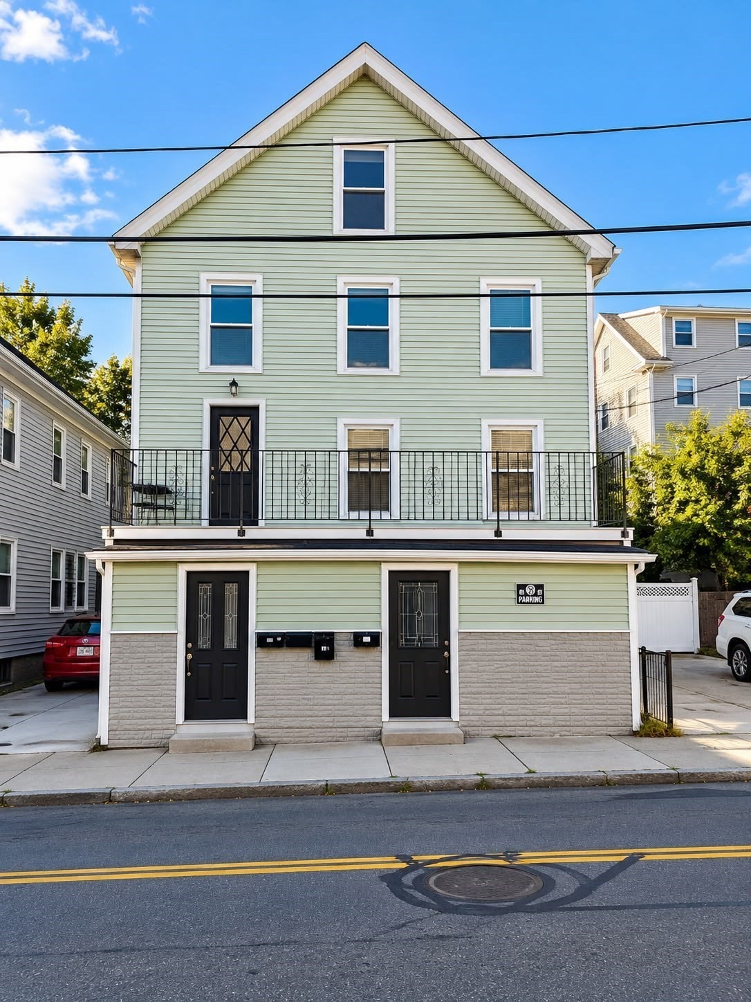 6-bed Multi-Family at 321-323 Lawrence St, Lowell
