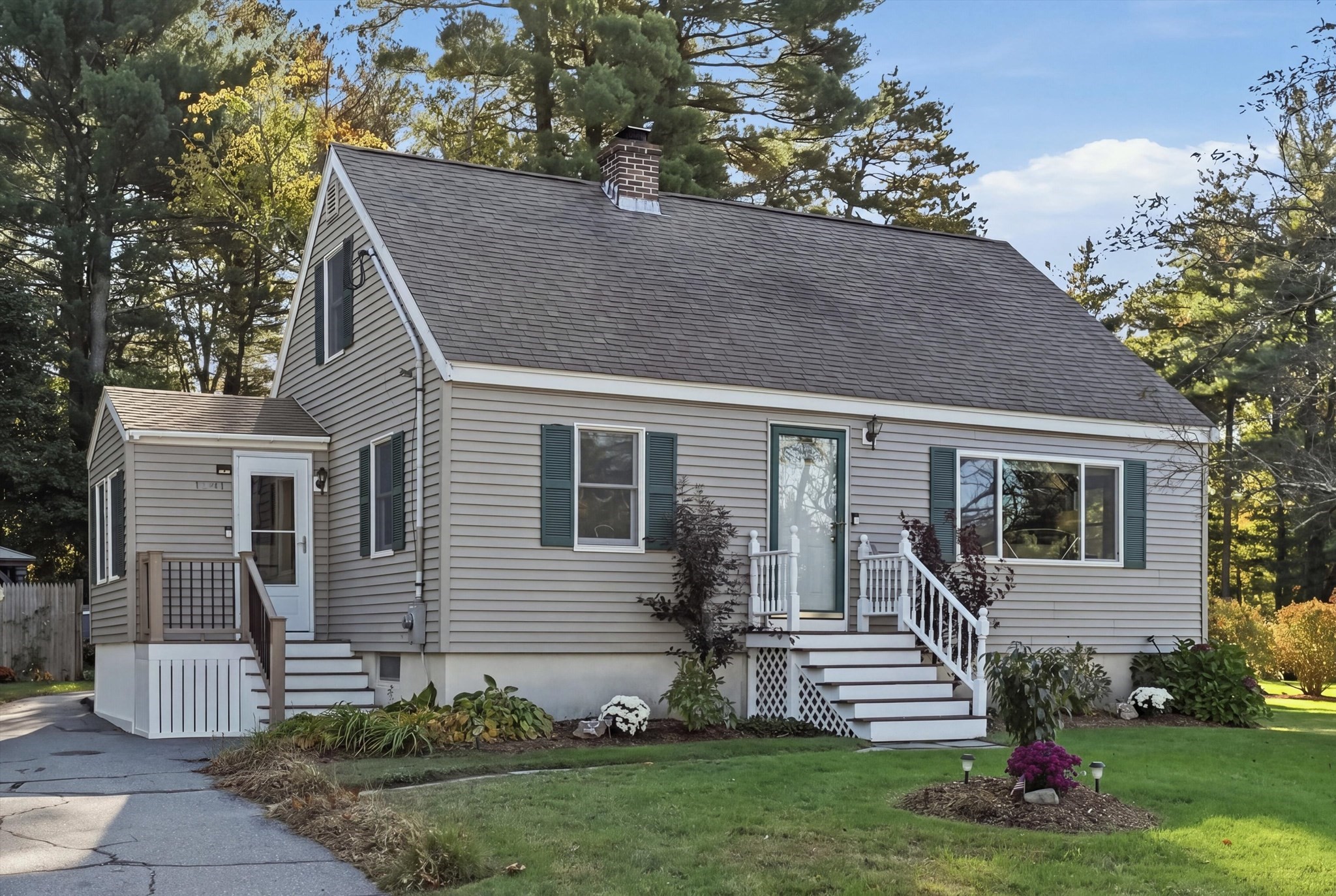 3-bed Single Family at 1291 South St, Tewksbury