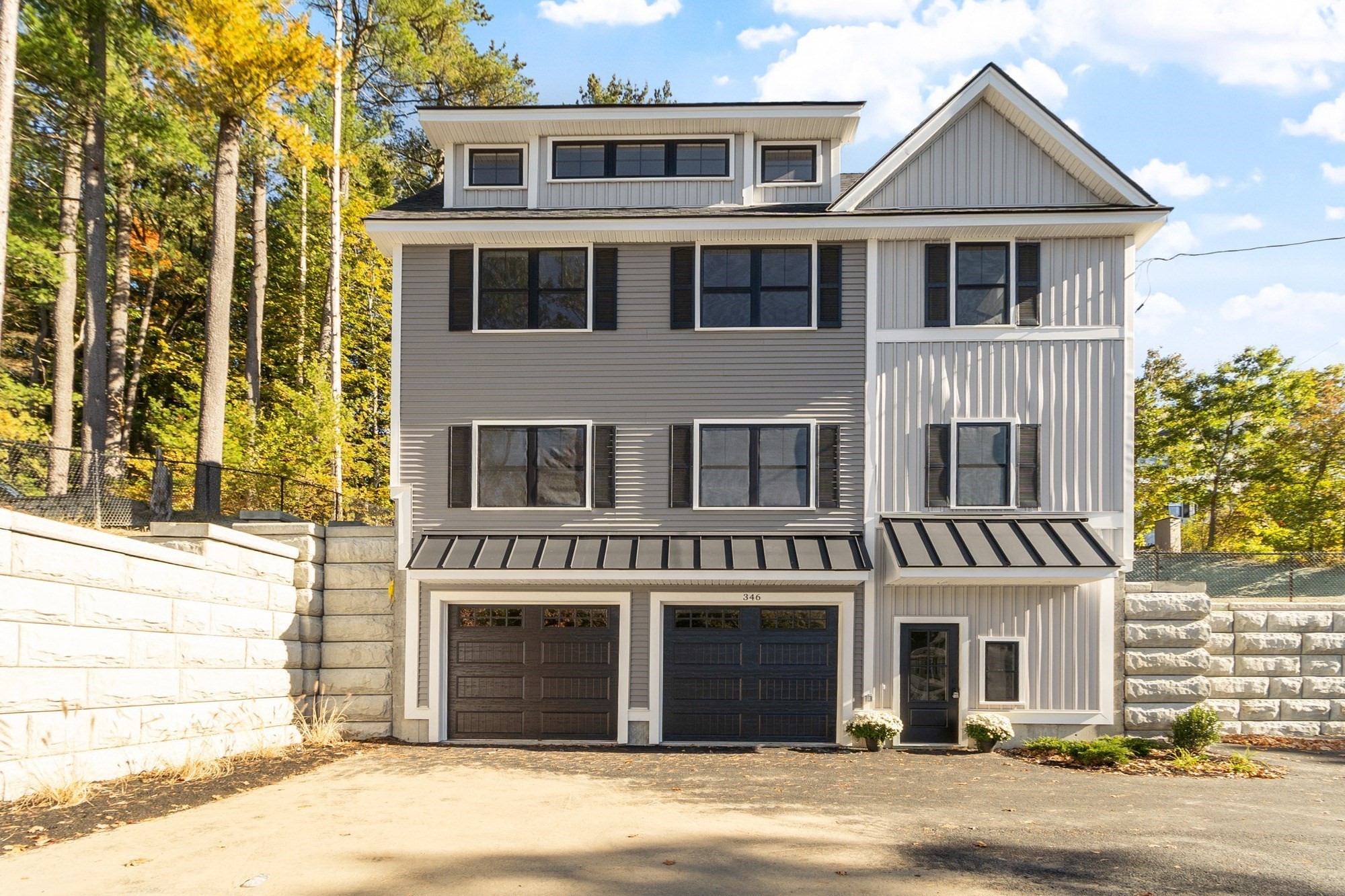 4-bed Single Family at 346 Rogers St, Lowell