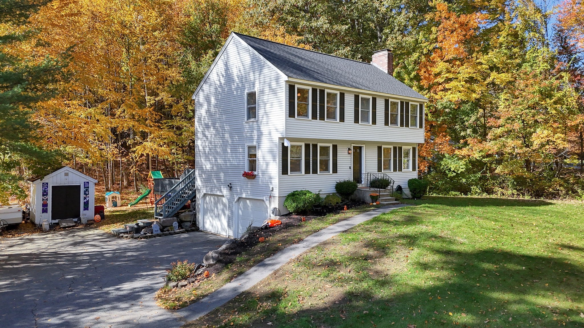 3-bed Single Family at 22 Brandy Ln, Pelham