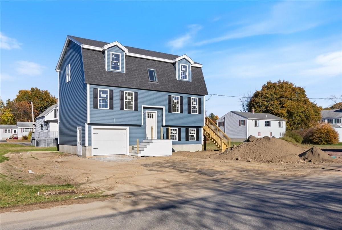 3-bed Single Family at 62 Wingate Avenue, Methuen