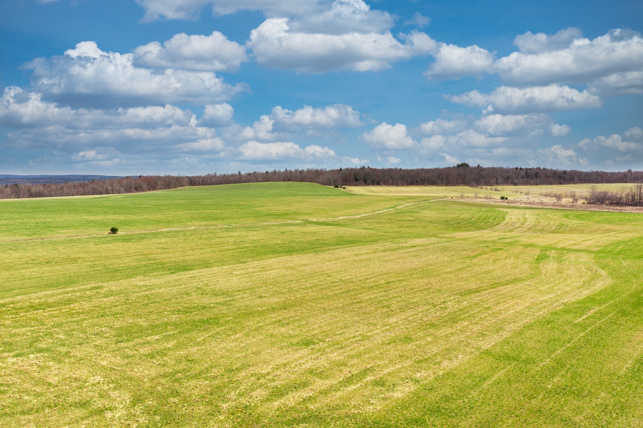 0-bed Land at 00 Old Post Road/Williamsburg Rd, Worthington