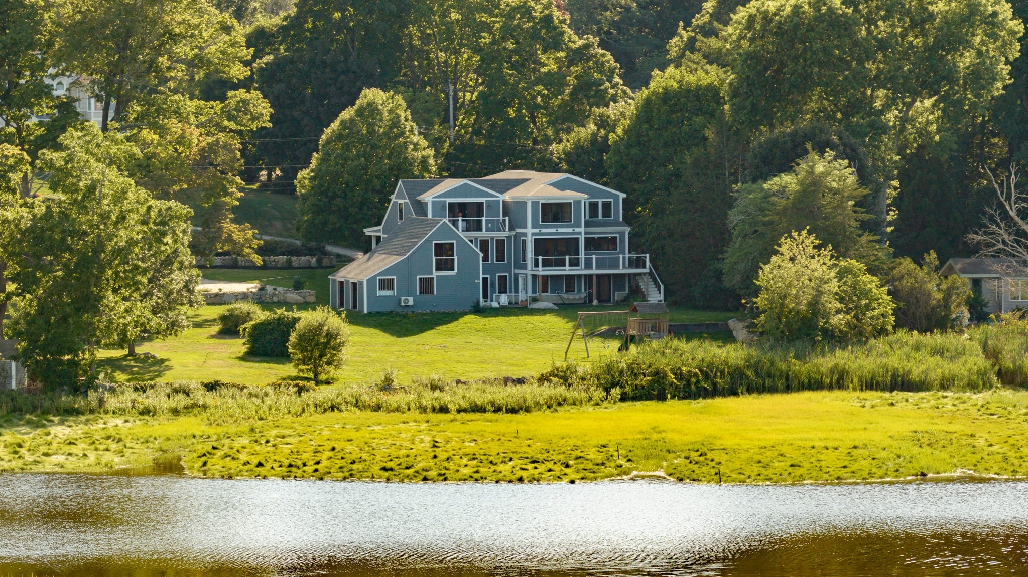Casa Unifamiliar de 4 quartos em 392 S Main St, Cohasset
