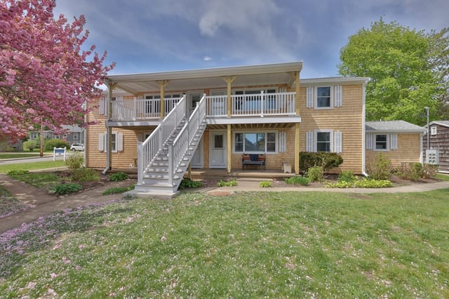 Condomínio de 2 quartos em 124 Skiff Avenue # 11, Tisbury