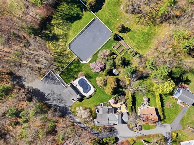 Casa Unifamiliar de 4 quartos em 12 Beatty Ln., Easton