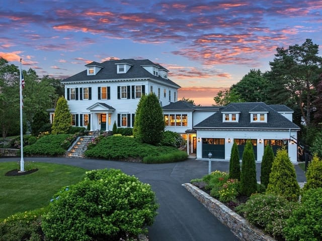 Casa Unifamiliar de 6 quartos em 48 Harbor Ave, Marblehead