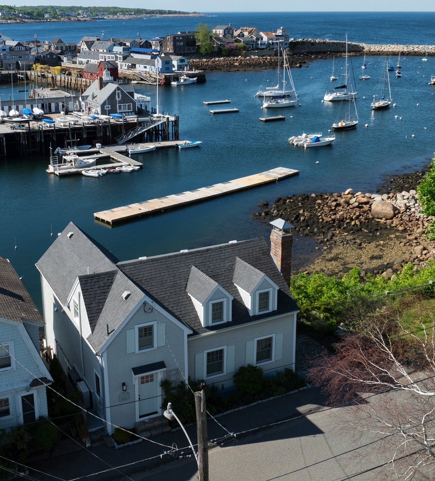4-bed Single Family at 7 Atlantic Ave, Rockport