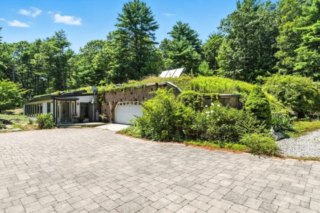 Casa Unifamiliar de 2 quartos em 182 County Rd, Plympton