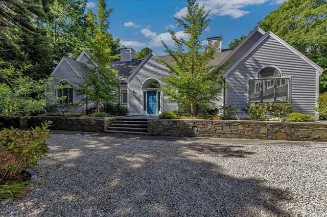 Casa Unifamiliar de 4 habitaciones en 100 The Paddock Cir, Mashpee