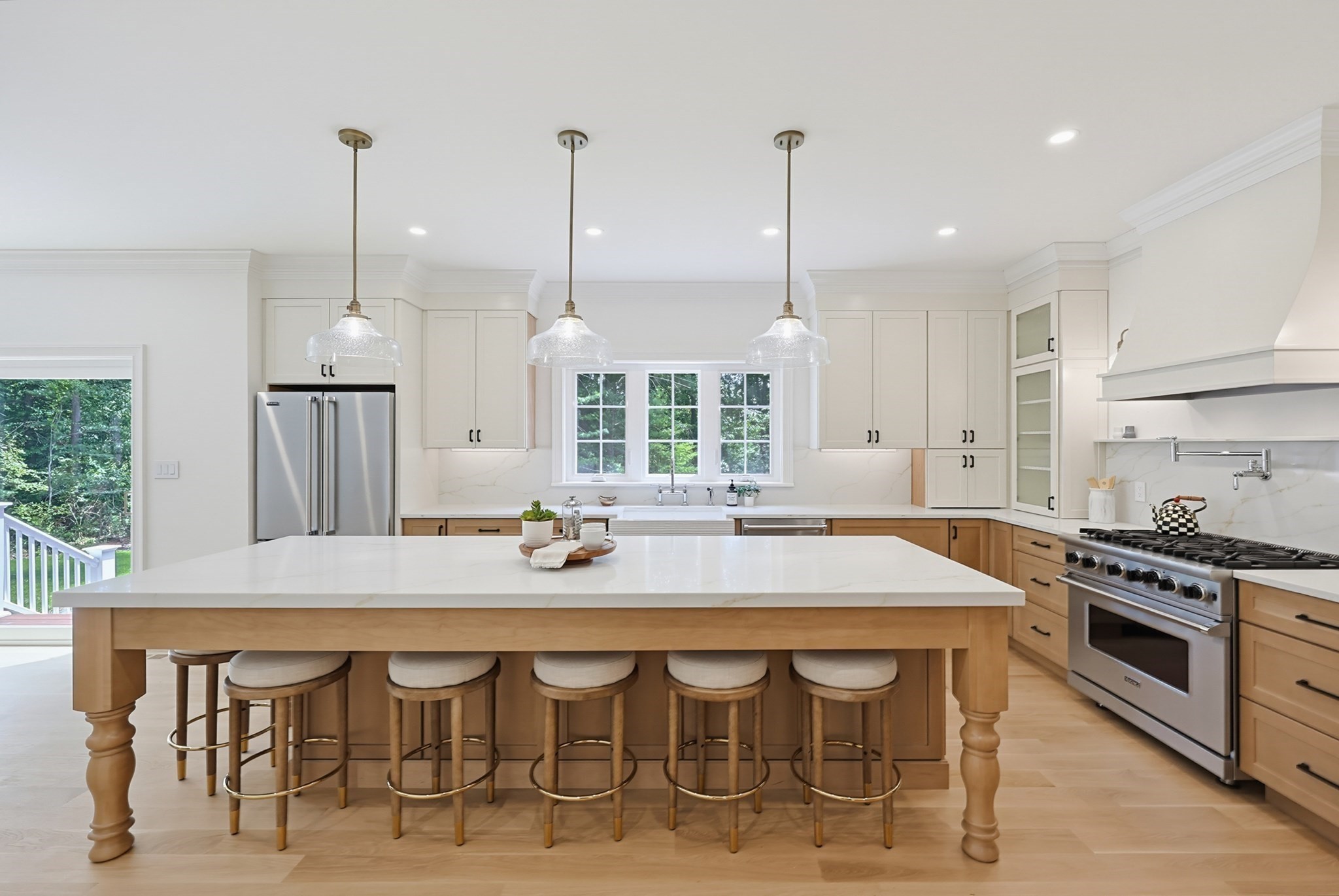4-bed Single Family at 48 May Elm Lane, Norwell