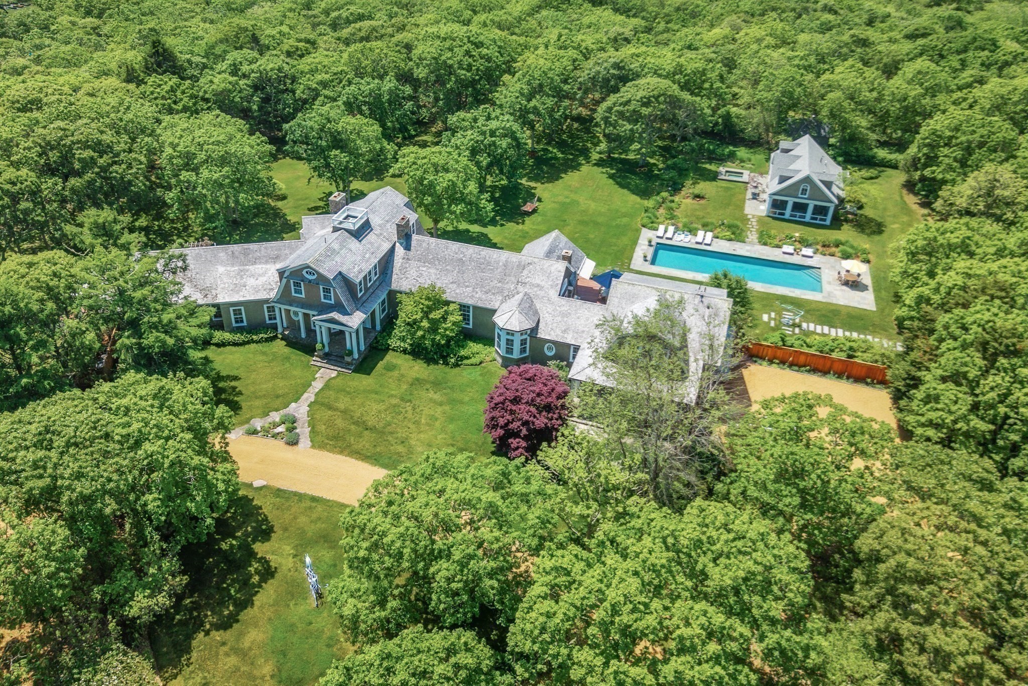 11-bed Single Family at 10 & 12 Boldwater Road, Edgartown