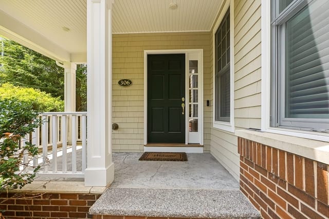 3-bed Condo at 306 Hayfield # 306, Wayland