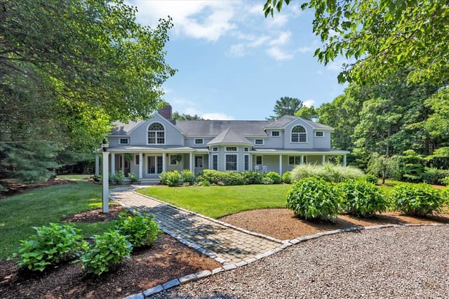Casa Unifamiliar de 5 habitaciones en 72 Highwood Way, Mashpee