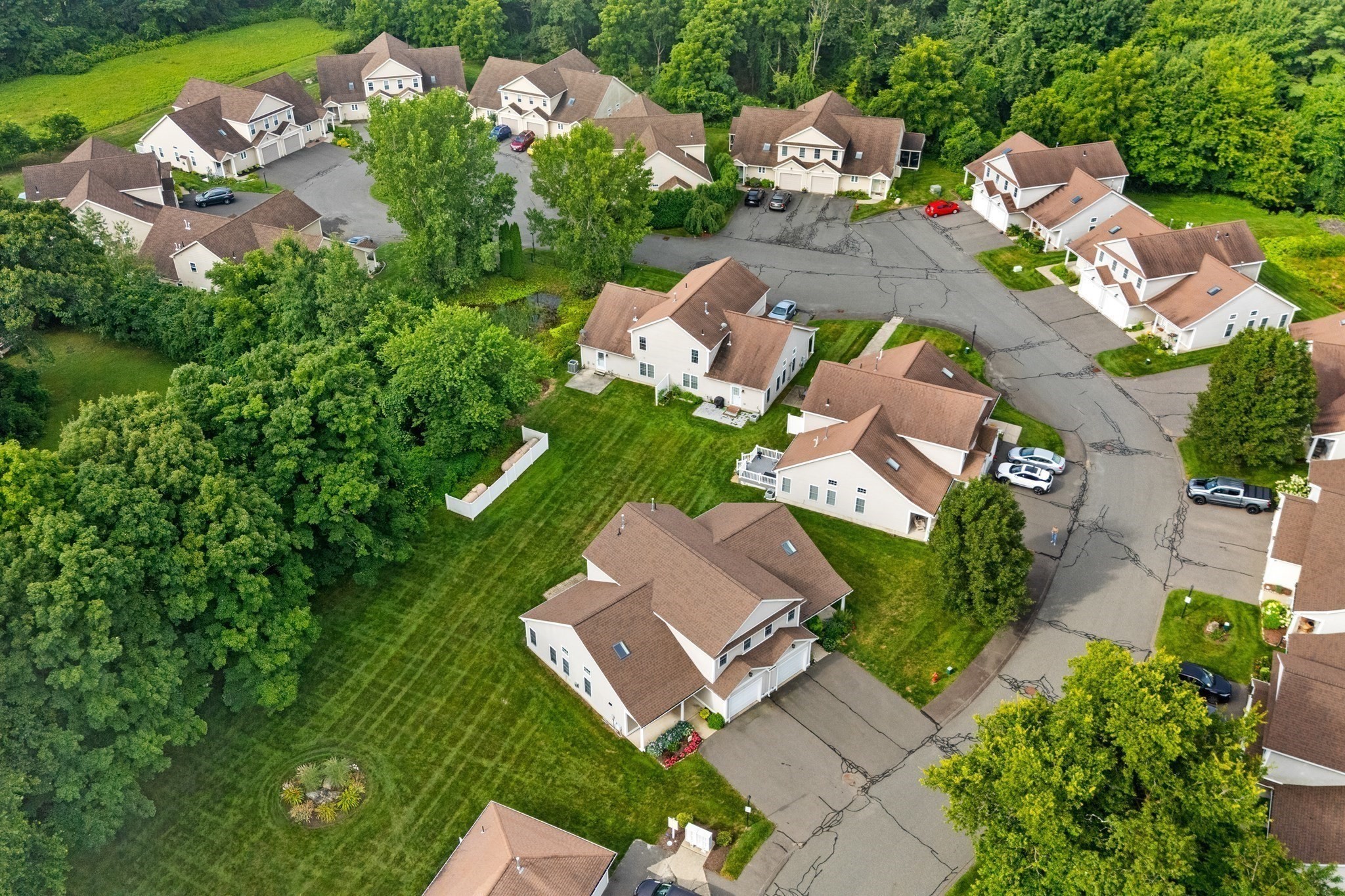Condominio de 3 habitaciones en 85 N Main St # 15, Belchertown