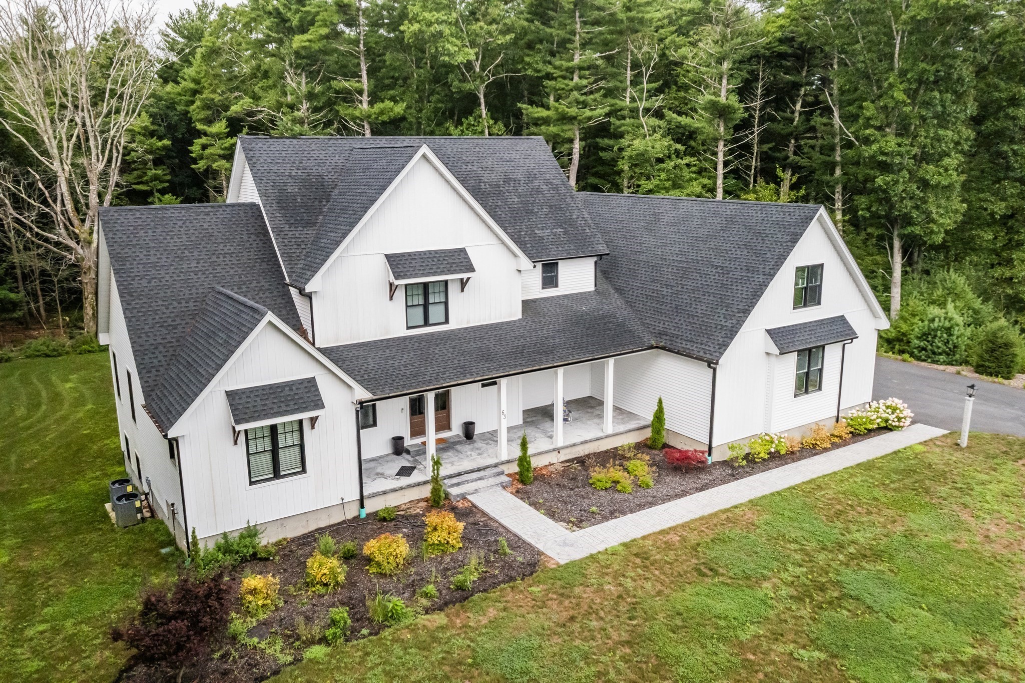 Casa Unifamiliar de 4 quartos em 63 Whitetail Lane, Middleboro