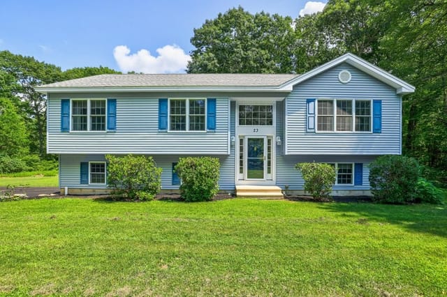 2-bed Single Family at 23 Sherwood Dr, Spencer