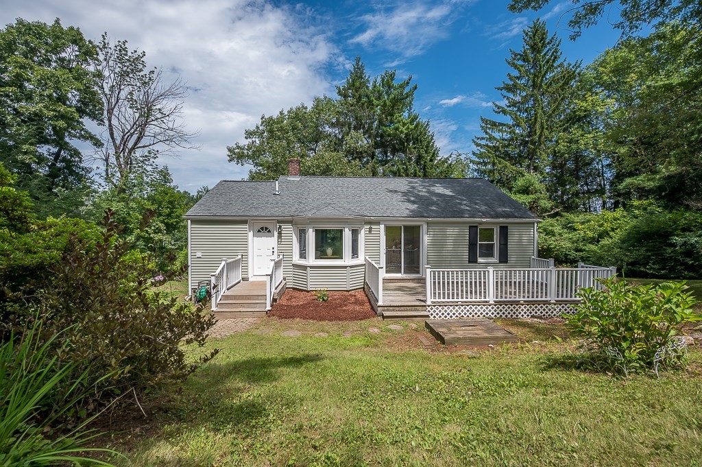 3-bed Single Family at 551 Pleasant Street, Paxton