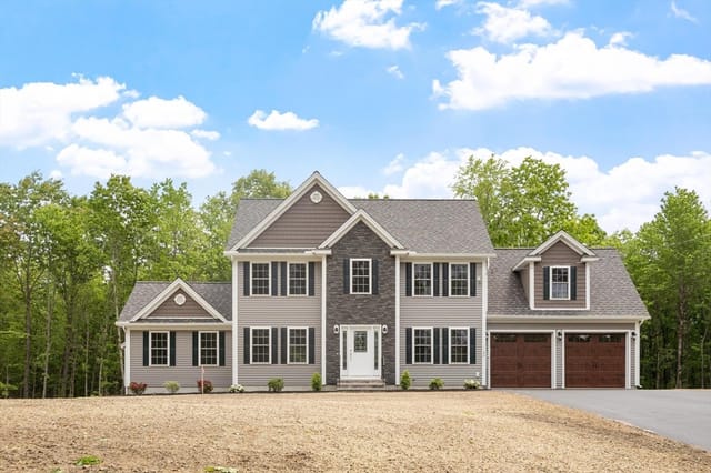 4-bed Single Family at 4 - Lot A Turner St, Templeton