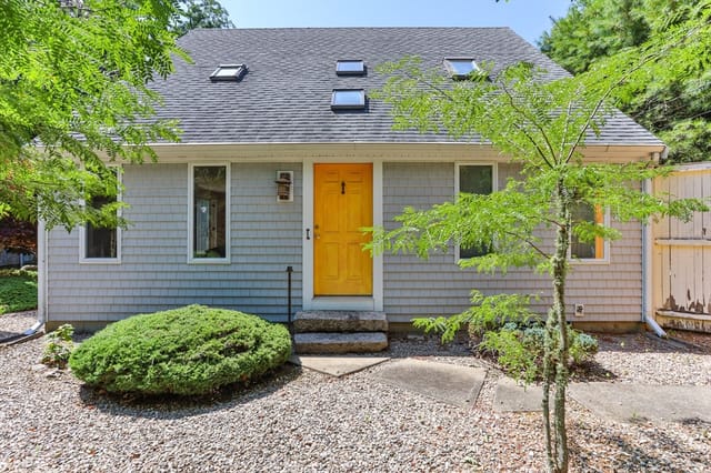 Casa Unifamiliar de 3 habitaciones en 21 Mill Road, Falmouth