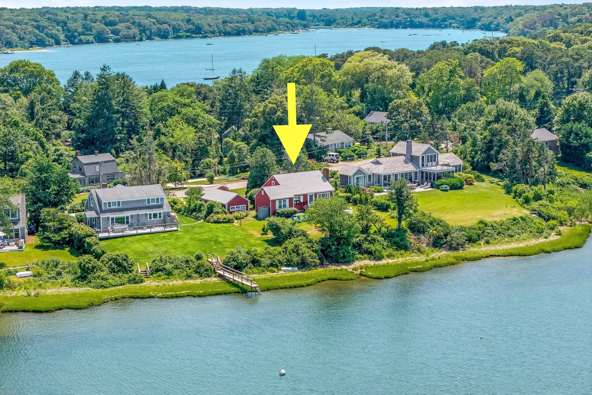 3-bed Single Family at 36 Hines Point Rd, Tisbury