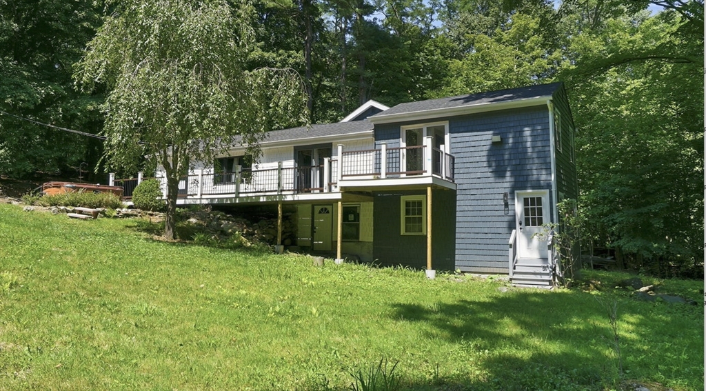 Casa Unifamiliar de 4 habitaciones en 474 Glendale Rd, Hampden