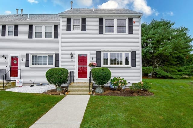 Condomínio de 2 quartos em 2697 Cranberry Hwy # 12, Wareham
