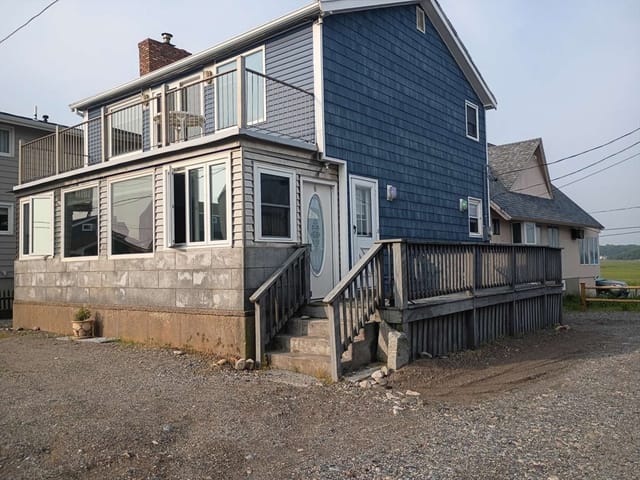 2-bed Single Family at 6 Tilden Ave, Scituate