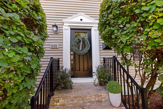 Casa Unifamiliar de 4 quartos em 698 High St, Cumberland