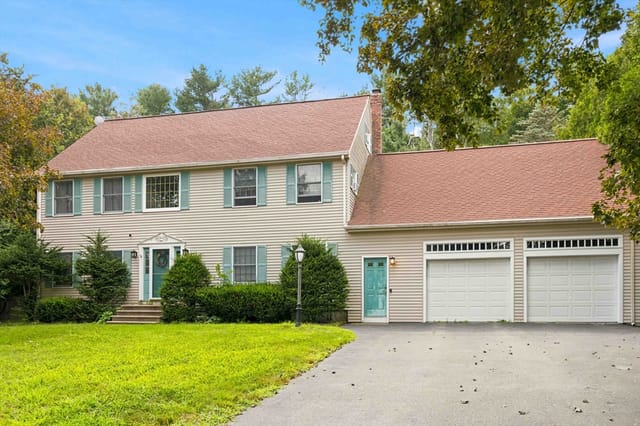 3-bed Single Family at 50 North St., Douglas
