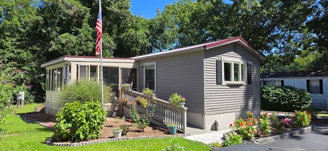 2-bed Single Family at 126 Doolittle Lane, Wareham