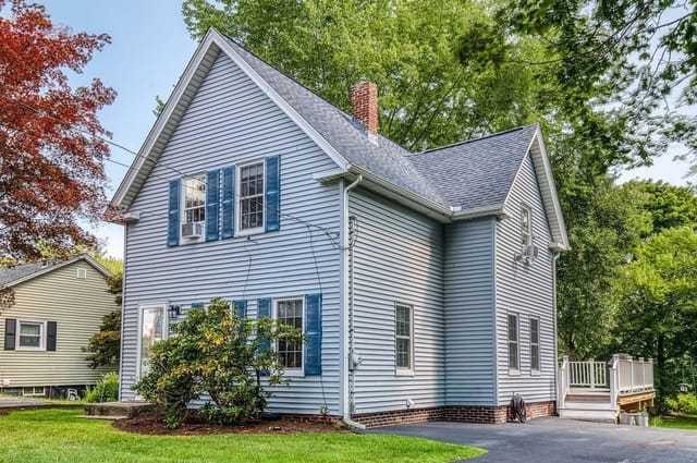 Casa Unifamiliar de 3 quartos em 60 Riverlin Street, Millbury
