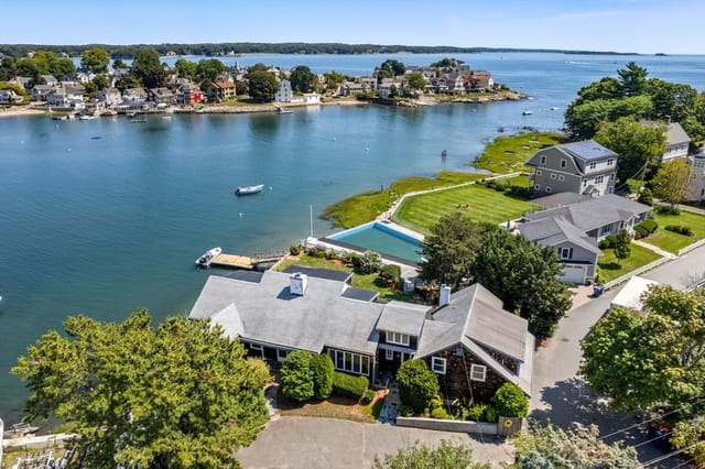 Casa Unifamiliar de 6 quartos em 5 Winter Island Rd, Salem