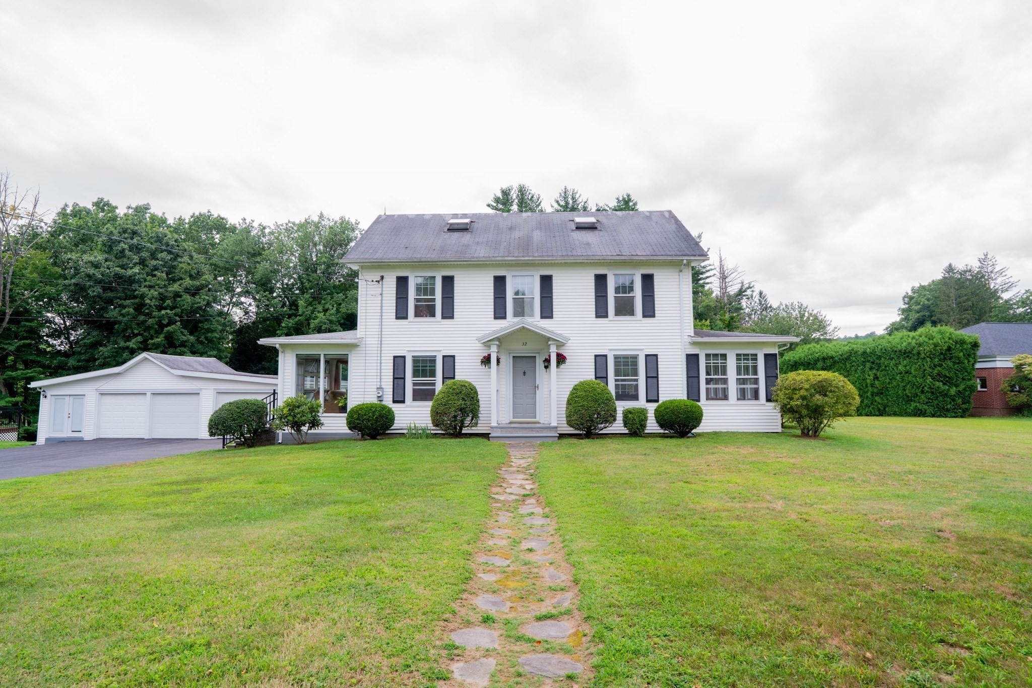 4-bed Single Family at 32 East Street, Southampton