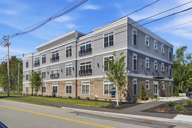 1-bed Condo at 7 Cross St # 202, Wilmington