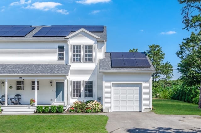 2-bed Condo at 136 Minot Ave # B, Wareham