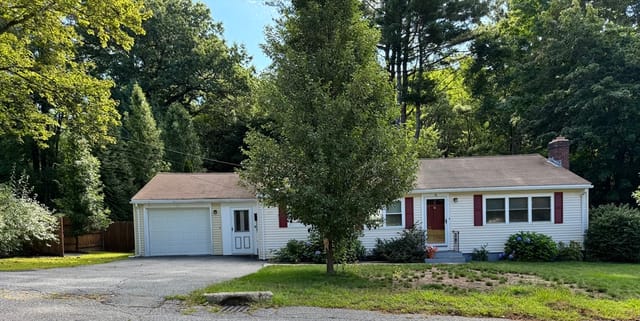 Casa Unifamiliar de 3 habitaciones en 56 Valleyview Rd, Leominster