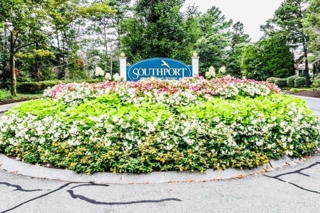 2-bed Condo at 15 Classic Cir # 15, Mashpee