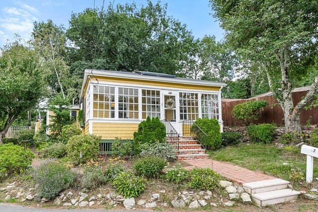 Casa Unifamiliar de 2 quartos em 87 Great Woods Rd, Saugus