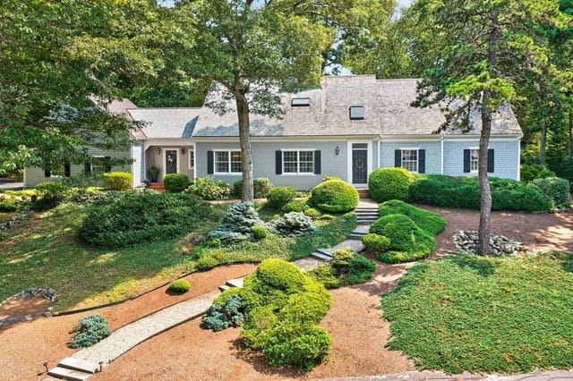 4-bed Single Family at 101 Spruce Run Drive, Brewster