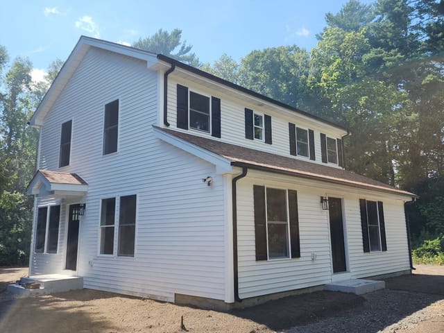 3-bed Single Family at 10 Cabo Verde Way, Wareham