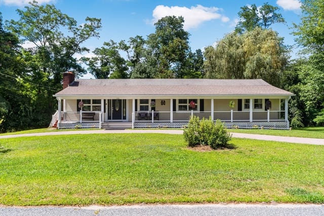 Casa Unifamiliar de 4 quartos em 238 Chestnut St, Rehoboth