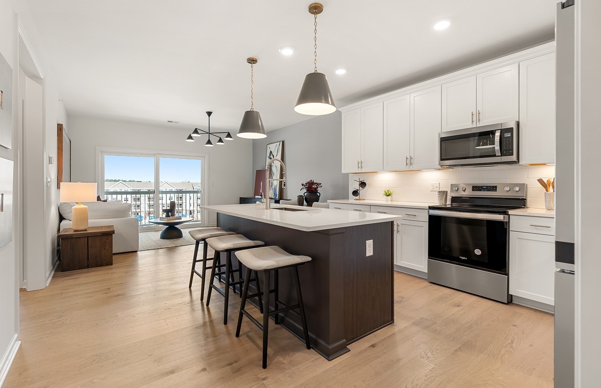 Condominio de 1 habitaciones en 141 East Point Drive # 211, East Providence
