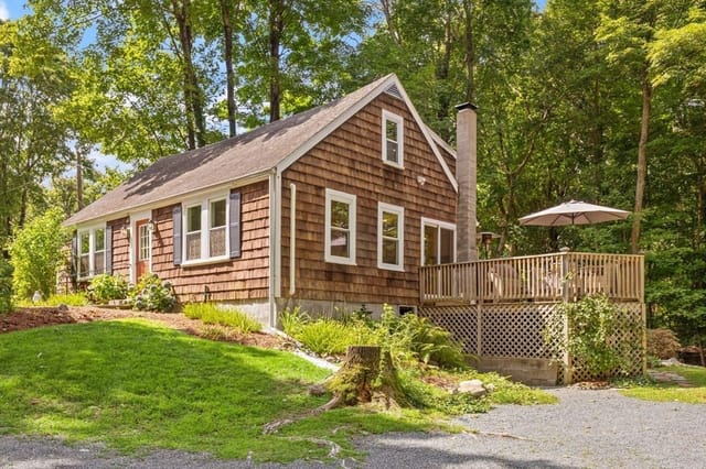 4-bed Single Family at 168 Ames St, Sharon