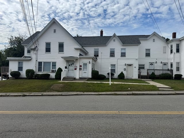 11-bed Multi-Family at 40-44 Forest St, Methuen