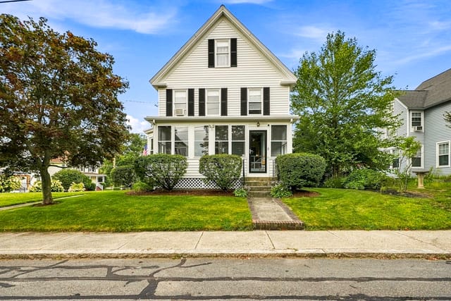 Casa Unifamiliar de 4 quartos em 2 Gibbon Avenue, Milford