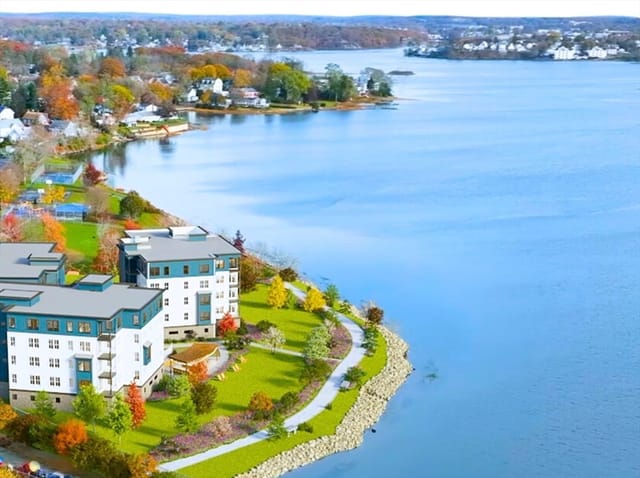 3-bed Condo at 16 Franklin Street # 2401, Salem